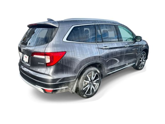 2022 Honda Pilot Touring 7-Passenger