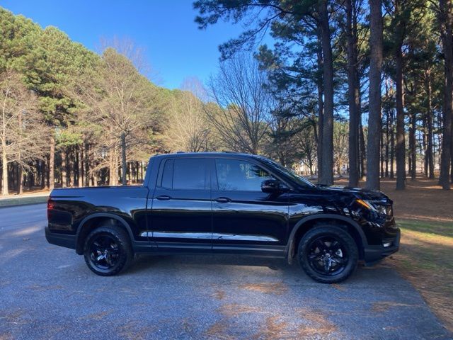 2022 Honda Ridgeline Black Edition