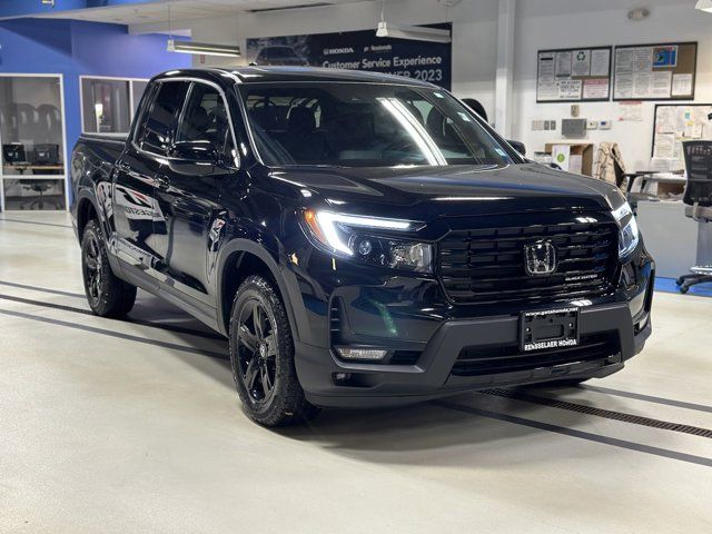 2022 Honda Ridgeline Black Edition