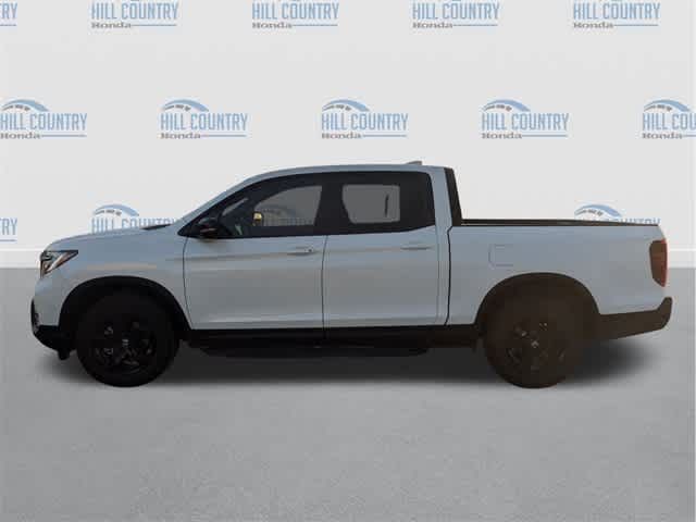 2022 Honda Ridgeline Black Edition