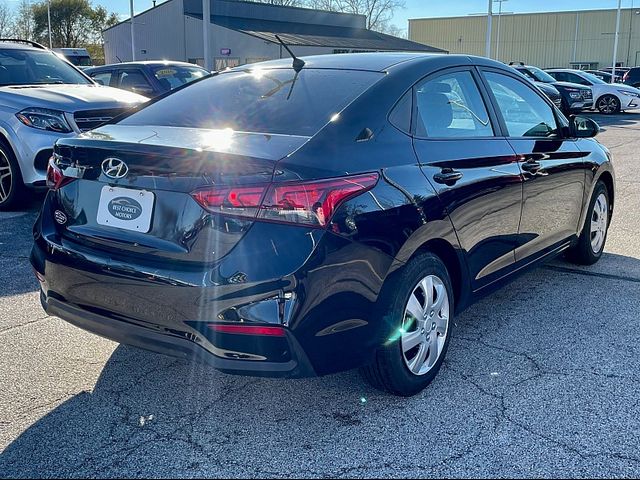 2022 Hyundai Accent SE