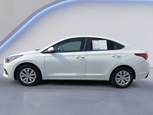 2022 Hyundai Accent SE