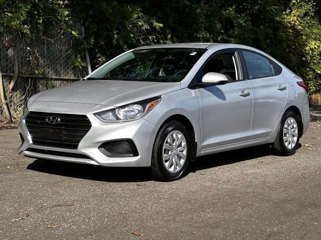 2022 Hyundai Accent SE