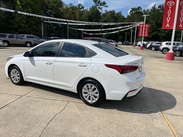 2022 Hyundai Accent SE