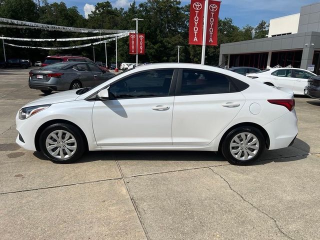 2022 Hyundai Accent SE