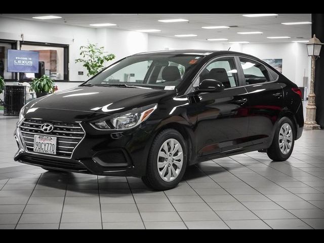 2022 Hyundai Accent SE