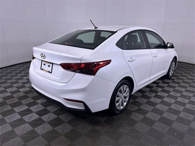 2022 Hyundai Accent SE