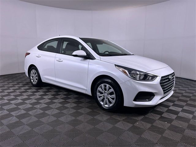 2022 Hyundai Accent SE