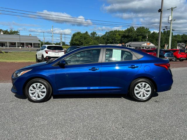 2022 Hyundai Accent SE