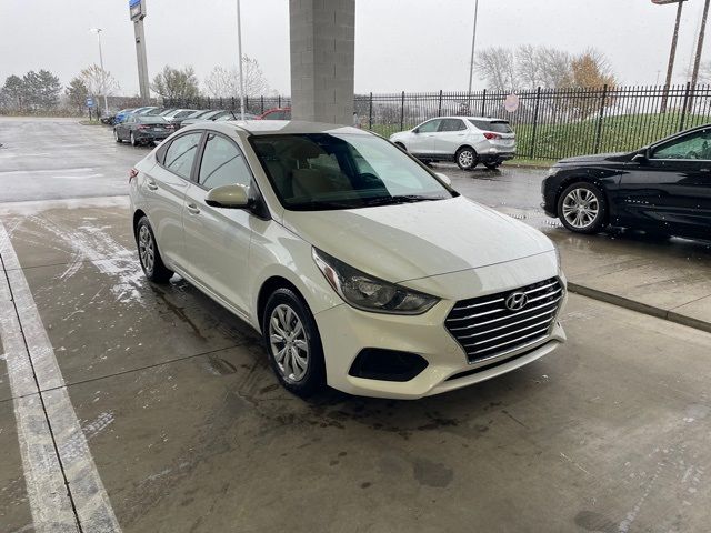 2022 Hyundai Accent SE