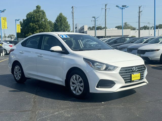 2022 Hyundai Accent SE