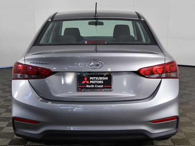 2022 Hyundai Accent SE