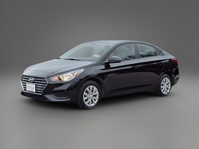 2022 Hyundai Accent SE