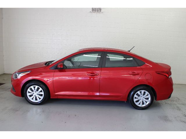 2022 Hyundai Accent SE