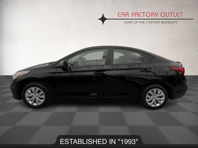 2022 Hyundai Accent SE