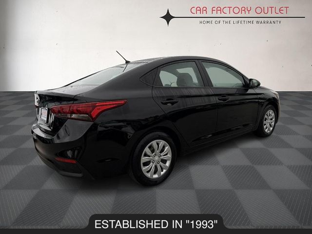 2022 Hyundai Accent SE