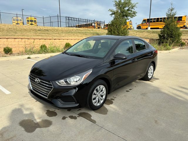 2022 Hyundai Accent SE