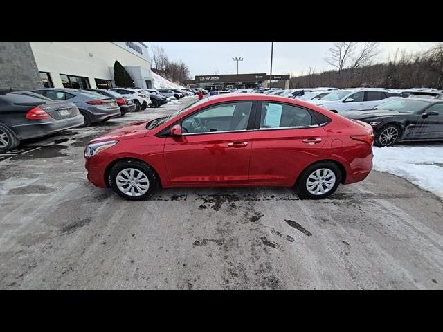 2022 Hyundai Accent SE