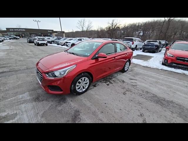 2022 Hyundai Accent SE