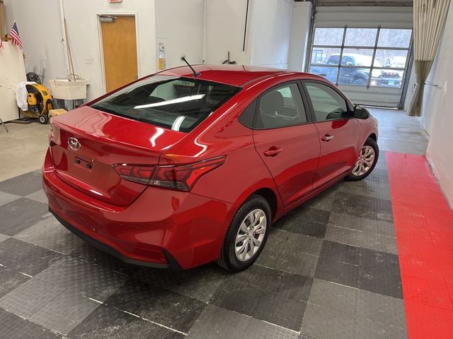 2022 Hyundai Accent SE