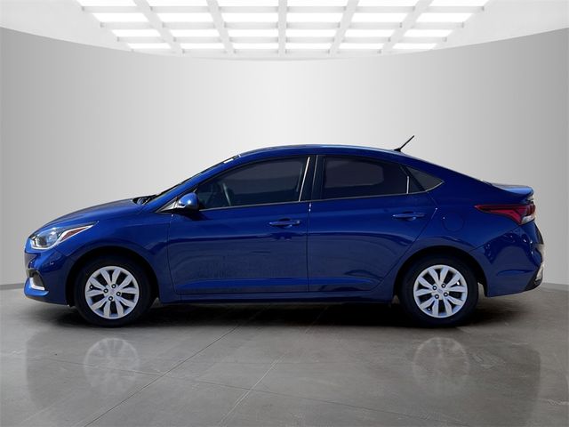 2022 Hyundai Accent SE