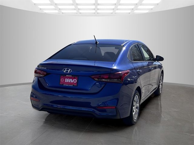 2022 Hyundai Accent SE