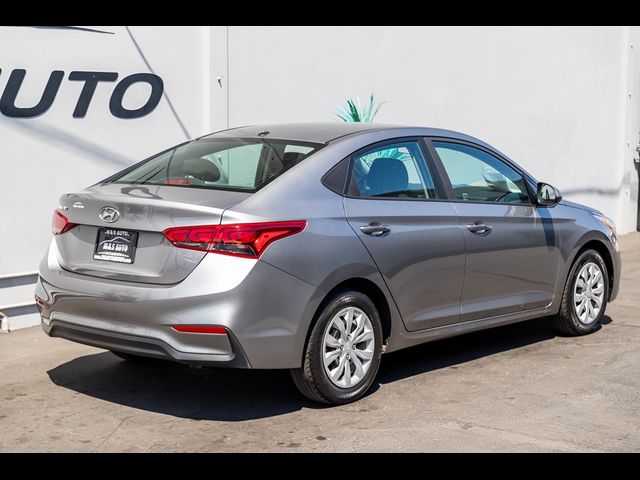 2022 Hyundai Accent SE