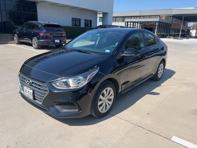 2022 Hyundai Accent SE