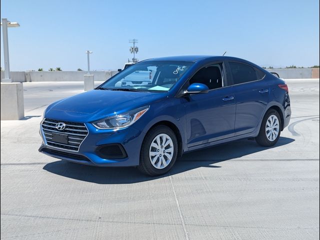 2022 Hyundai Accent SE