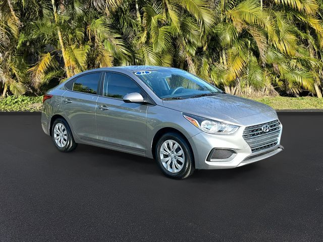 2022 Hyundai Accent SE