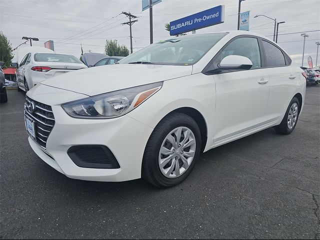 2022 Hyundai Accent SE