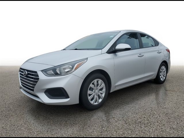 2022 Hyundai Accent SE