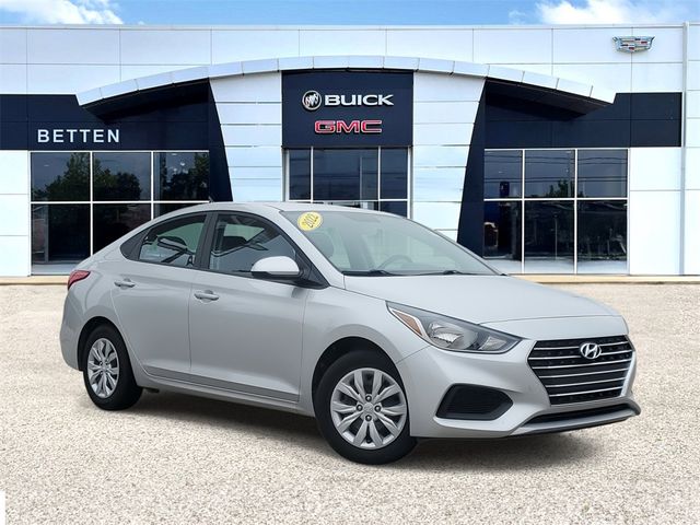 2022 Hyundai Accent SE