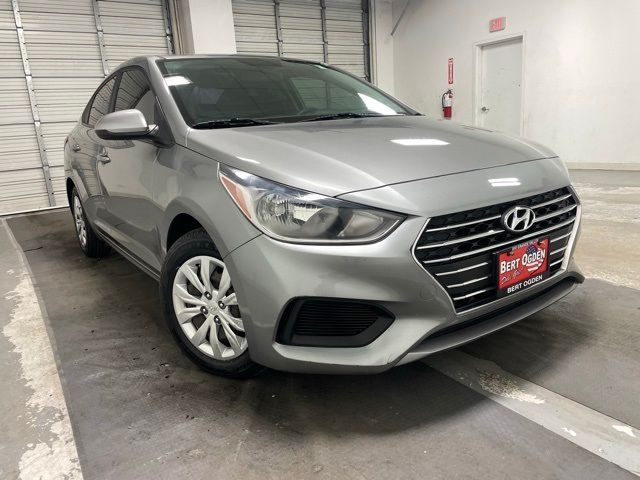 2022 Hyundai Accent SE