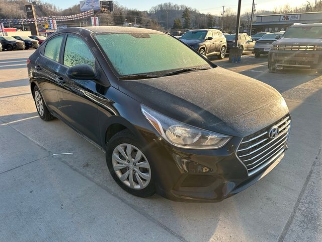 2022 Hyundai Accent SE