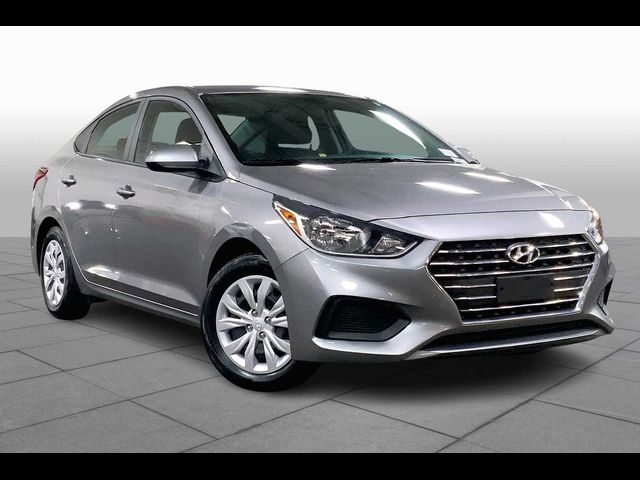 2022 Hyundai Accent SE