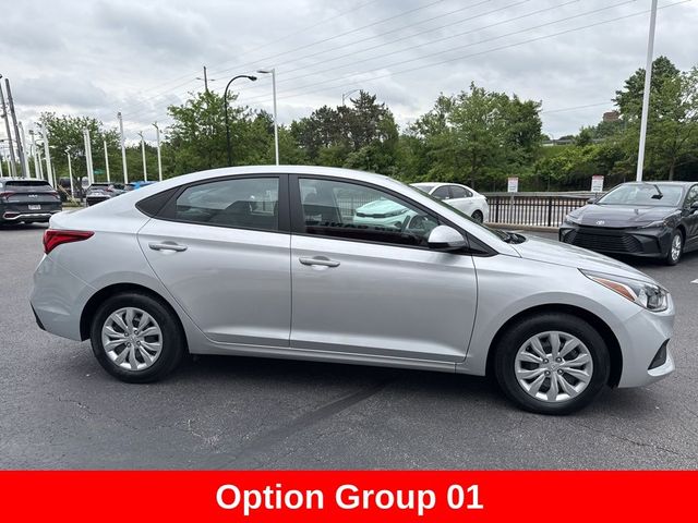2022 Hyundai Accent SE