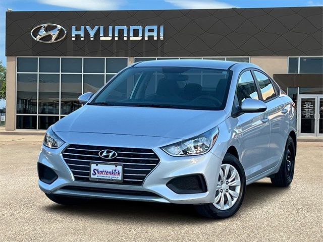 2022 Hyundai Accent SE