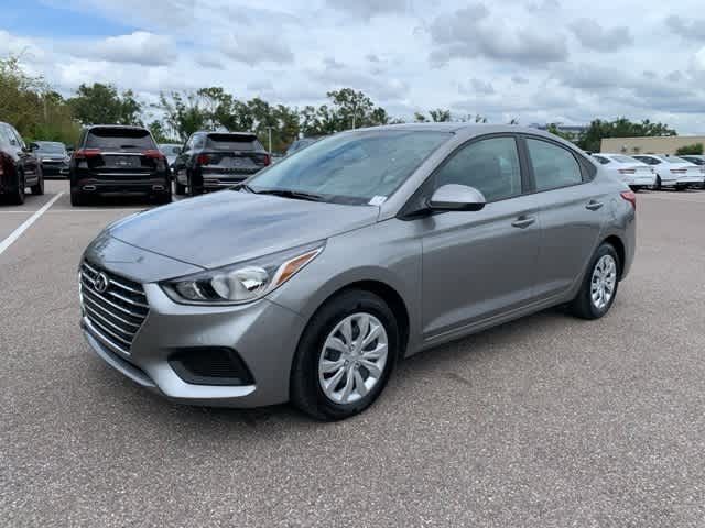 2022 Hyundai Accent SE