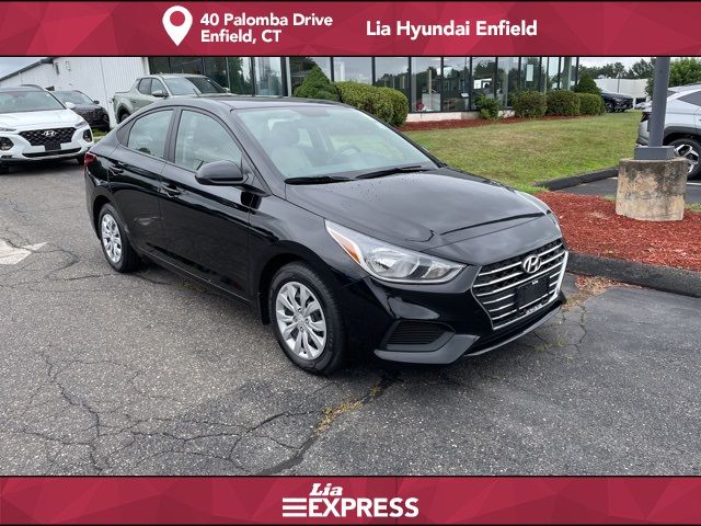 2022 Hyundai Accent SE