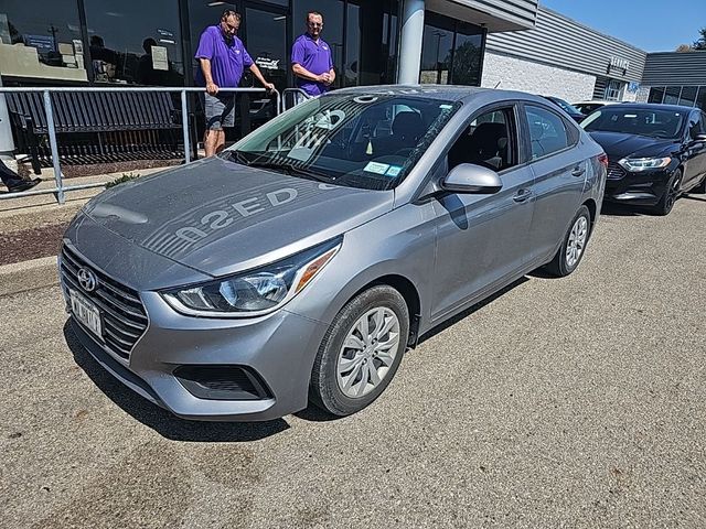 2022 Hyundai Accent SE