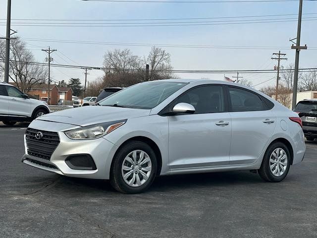 2022 Hyundai Accent SE