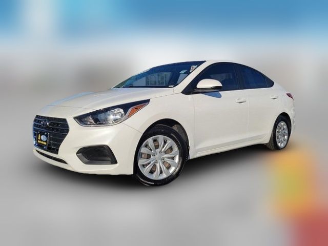 2022 Hyundai Accent SE