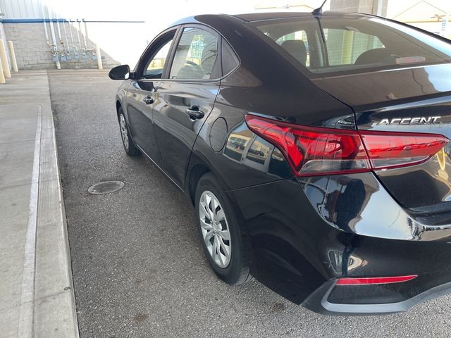 2022 Hyundai Accent SE