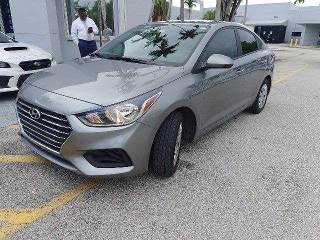 2022 Hyundai Accent SE