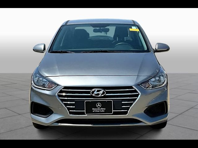 2022 Hyundai Accent SE