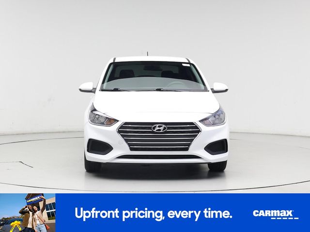 2022 Hyundai Accent SE