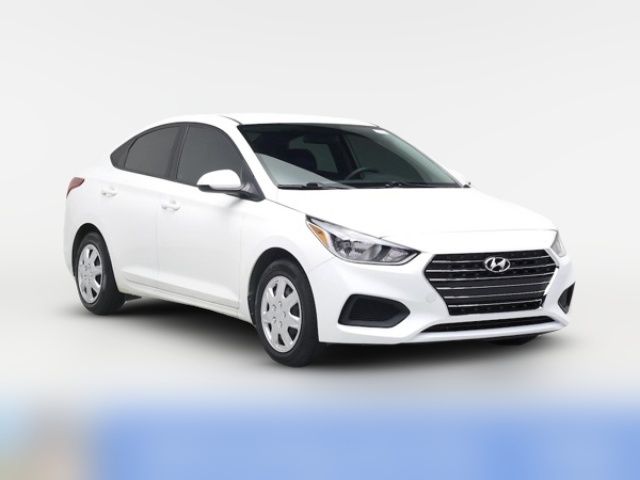 2022 Hyundai Accent SE