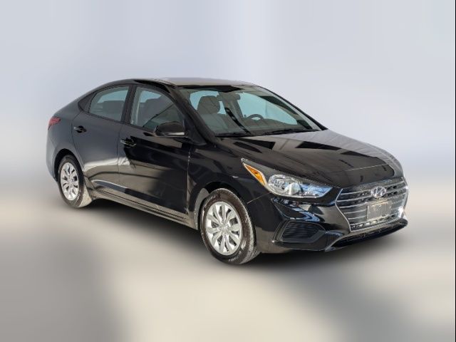 2022 Hyundai Accent SE