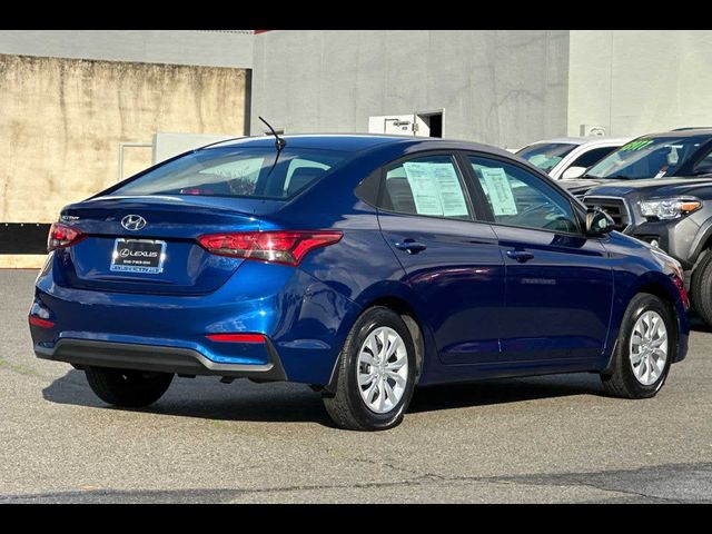 2022 Hyundai Accent SE